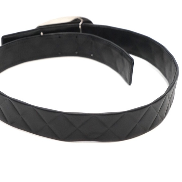 Chanel Cambon CC Logo Quilted Leather Belt - Picture 5 of 8
